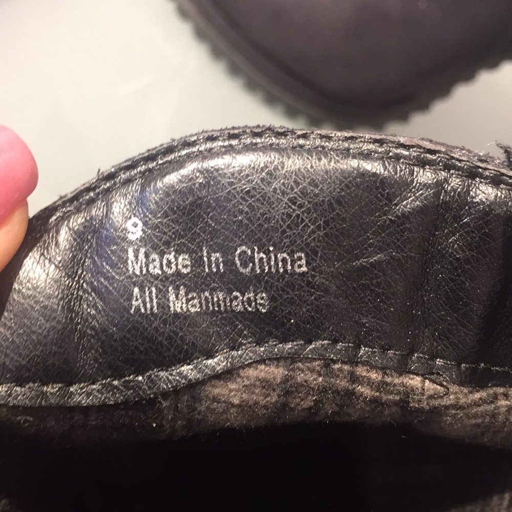 High Heel Booties - Picture 5 of 6